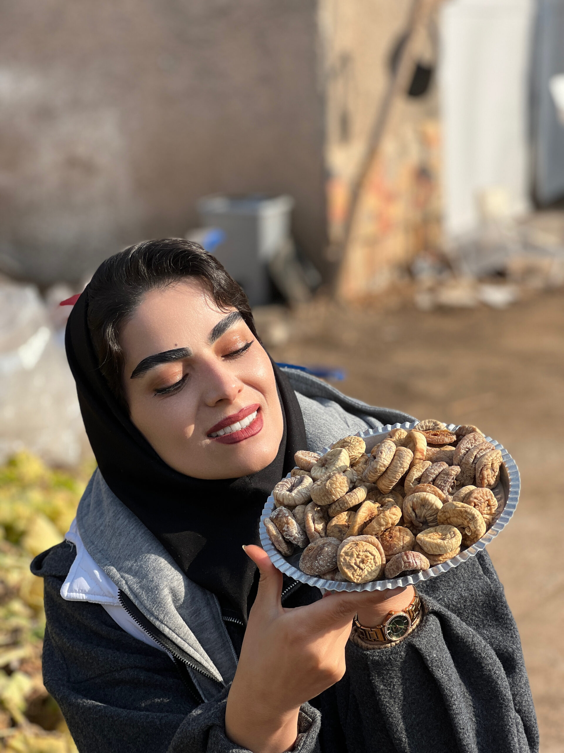 12385D4D-BACD-4F36-B13D-106757090555